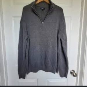 Croft and Barrow Men’s Quarter Zip Sweater
